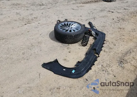 2018 Genesis G90 Ultimate из США, поврежденный, VIN KMHG54JH9JU039624